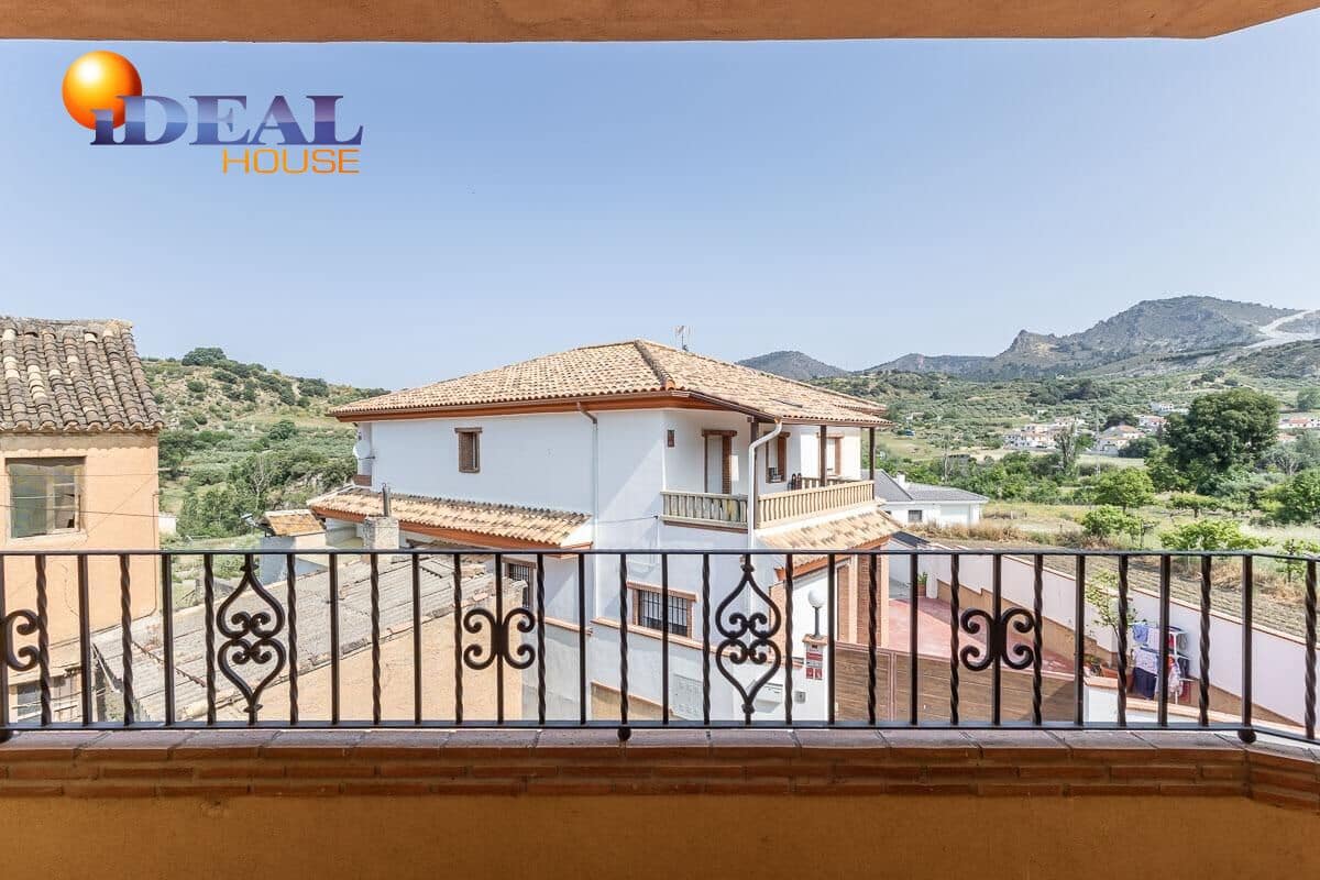 4 bedroom Townhouse for sale in Beas de Granada with garage - € 179,000 (Ref: 9434341)