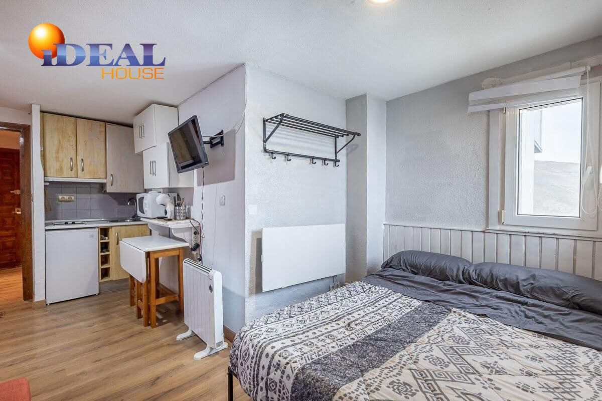 Studio for sale in Sierra Nevada - € 84,900 (Ref: 9434343)
