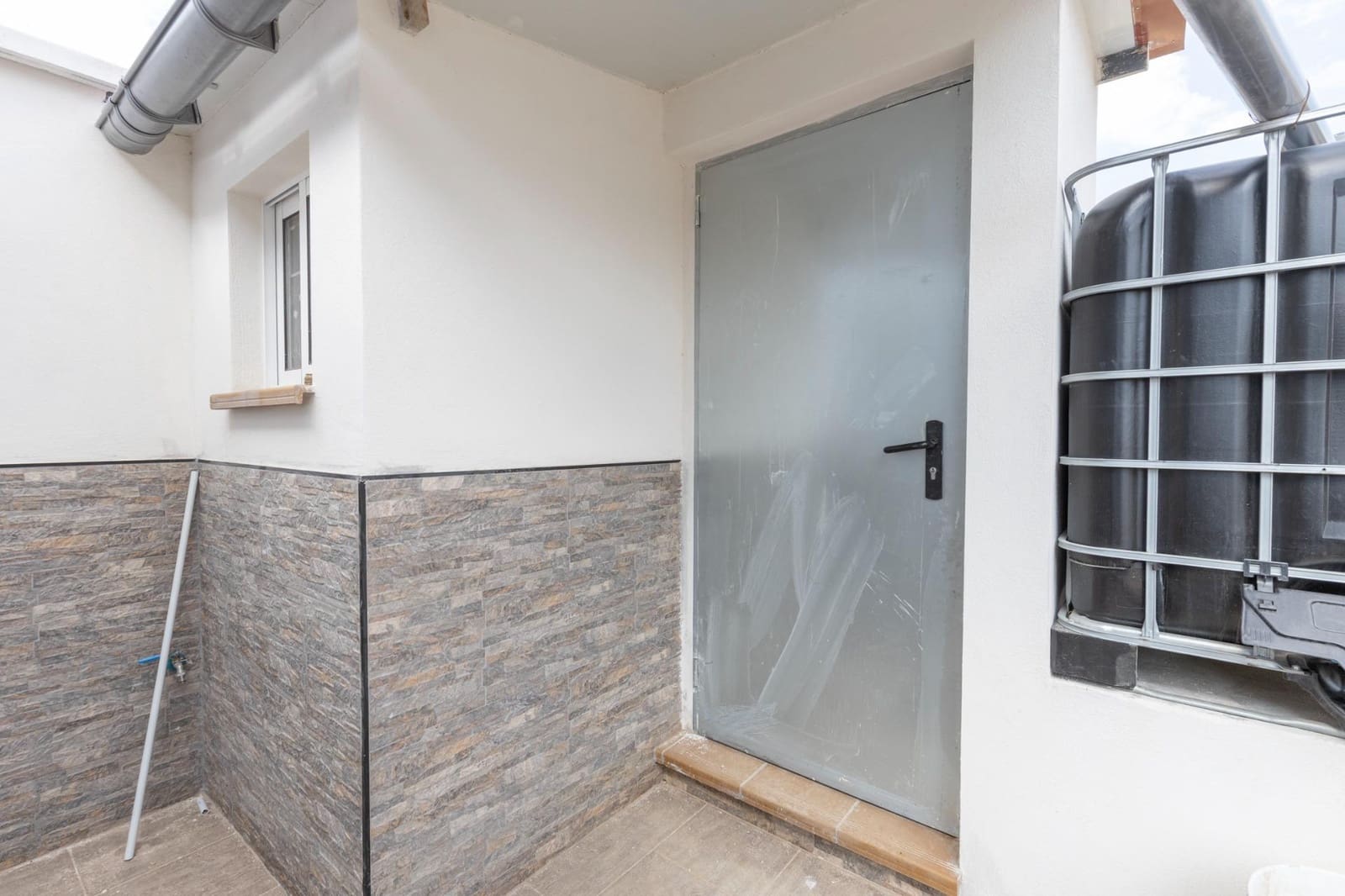 1 bedroom Finca/Country House for sale in Peligros - € 190,000 (Ref: 9434345)