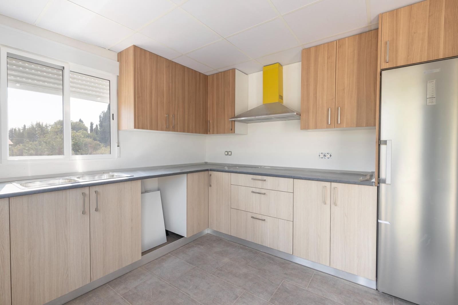 1 bedroom Finca/Country House for sale in Peligros - € 190,000 (Ref: 9434345)