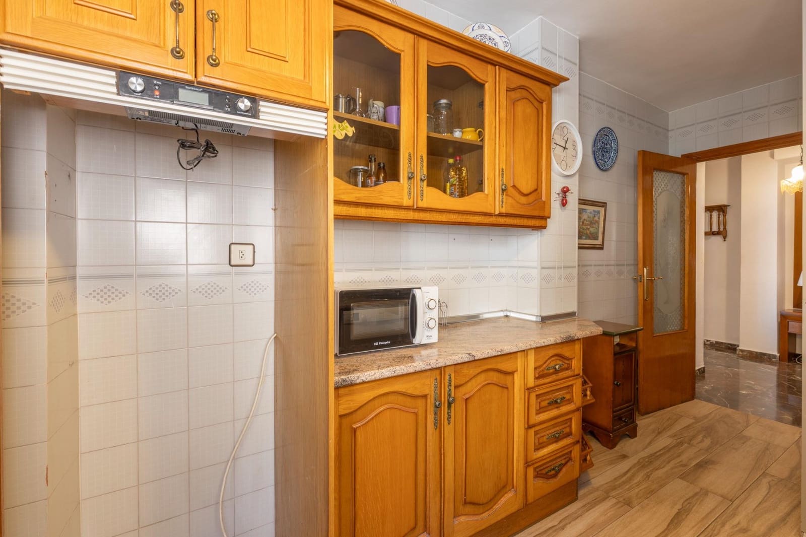 4 bedroom Terraced Villa for sale in Huetor Vega with garage - € 245,000 (Ref: 9434352)