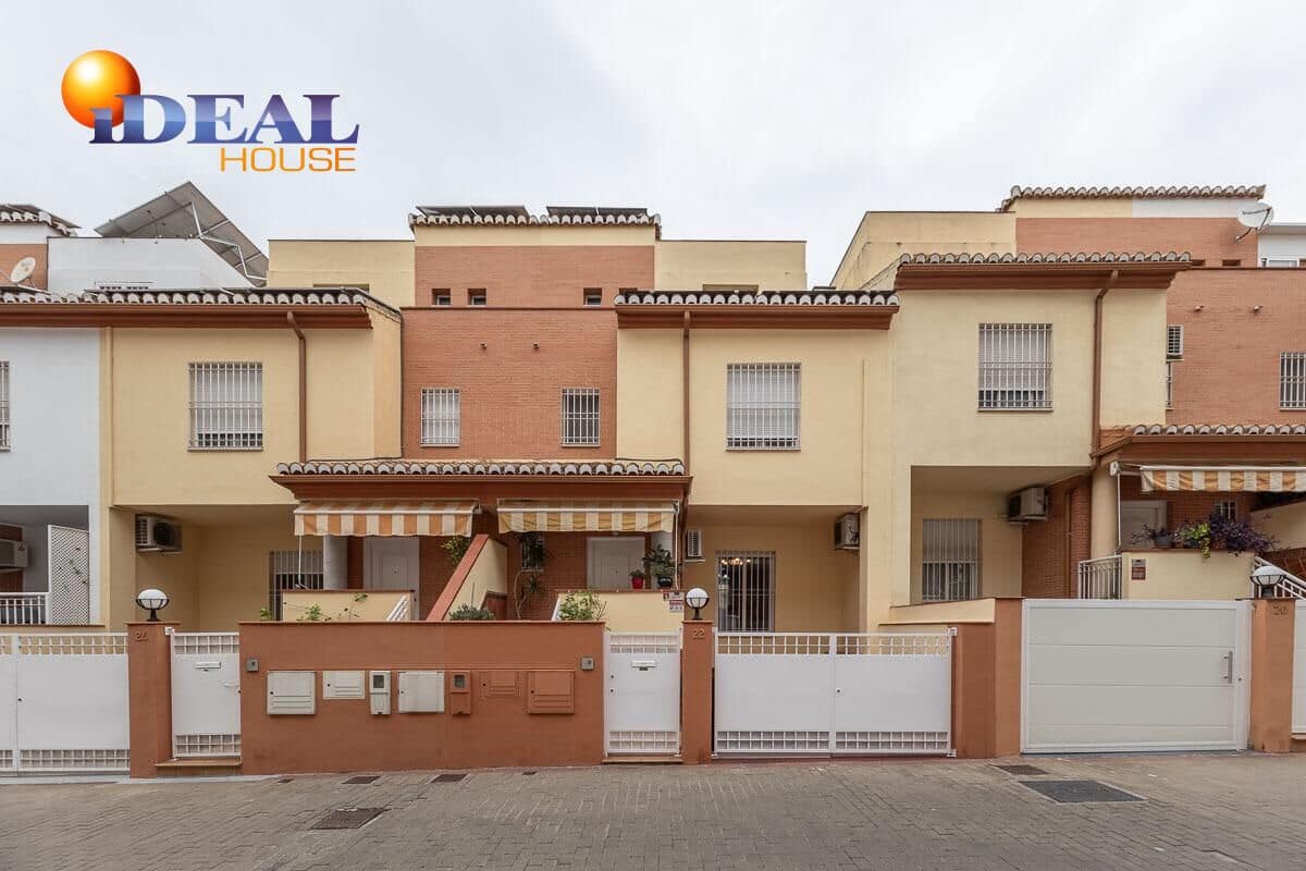 Adosado de 4 habitaciones en Granada ciudad en venta con garaje - 335.000 € (Ref: 9434353)