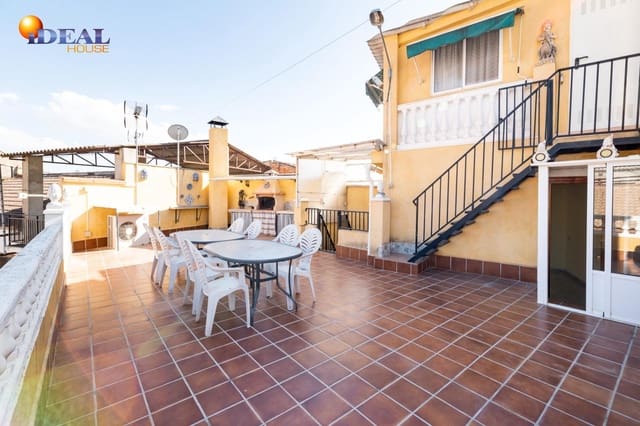 5 sypialnia Dom szeregowy na sprzedaż w Santa Fe - 149 900 € (Ref: 9434354)