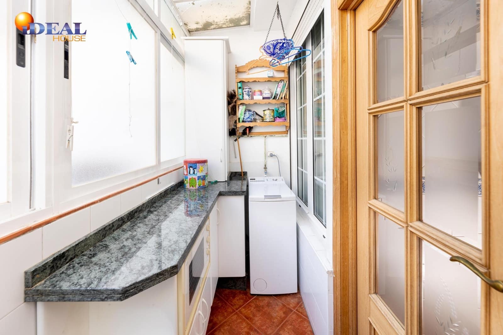 2 bedroom Flat for sale in Granada city - € 250,000 (Ref: 9434357)