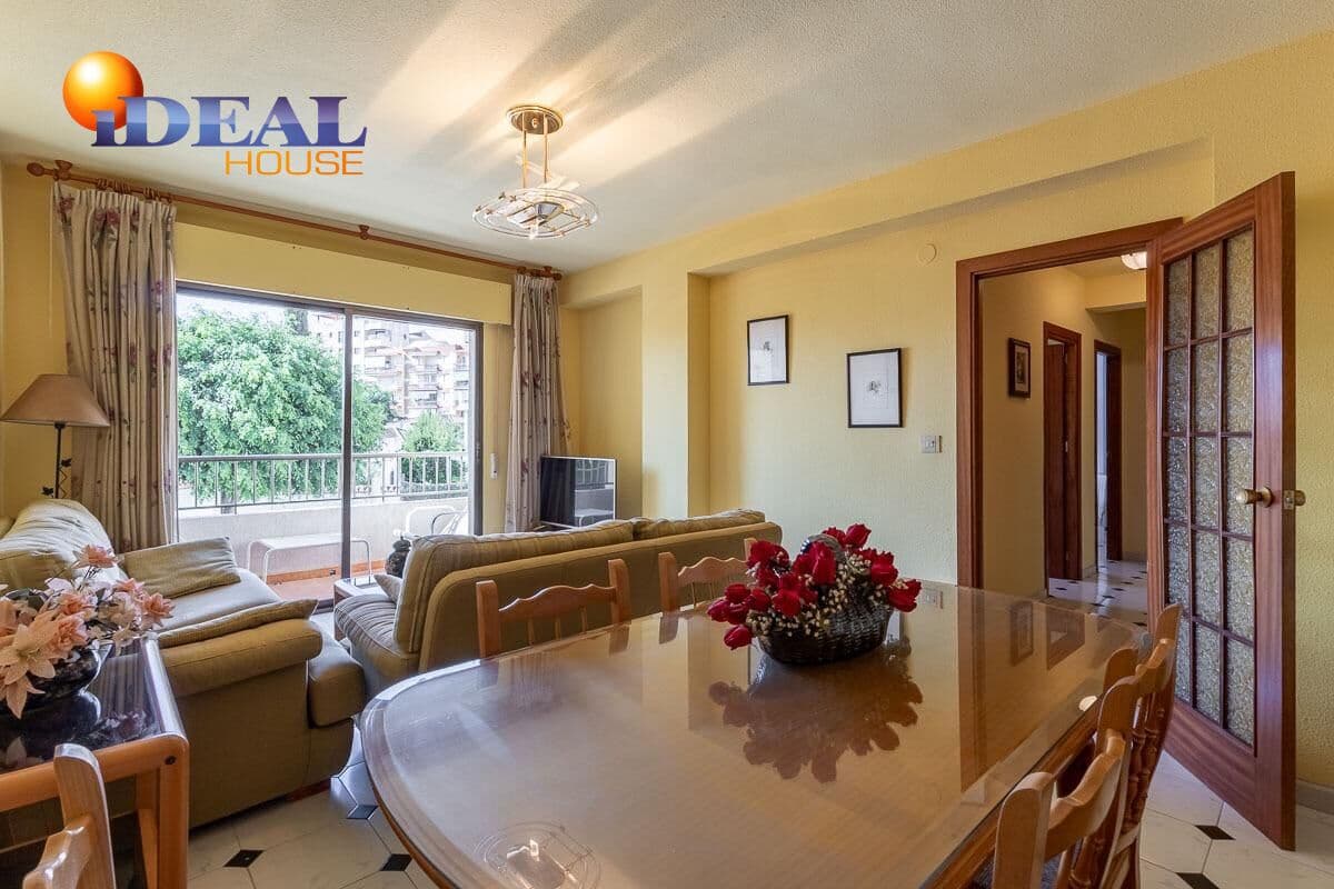 3 bedroom Flat for sale in Almunecar with garage - € 289,000 (Ref: 9434358)