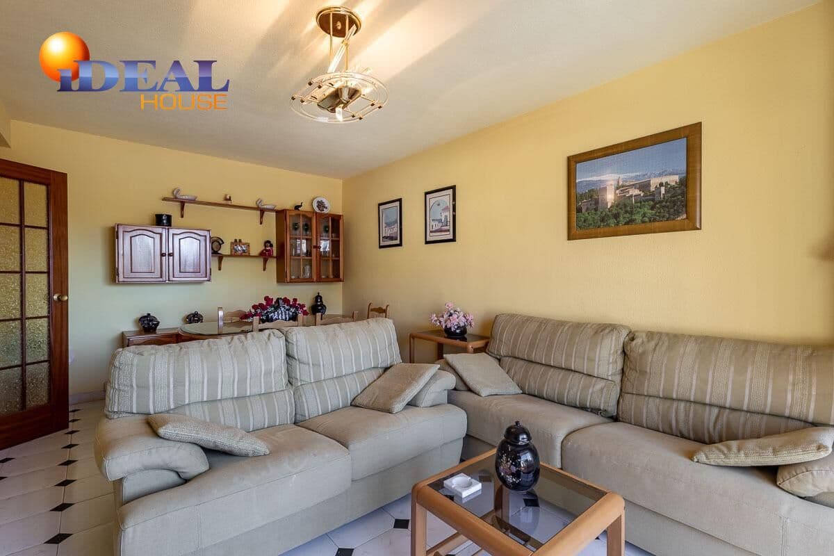 3 bedroom Flat for sale in Almunecar with garage - € 289,000 (Ref: 9434358)