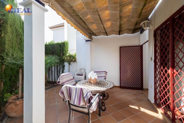 4 makuuhuone Huvila myytävänä paikassa Carretera de la Sierra, Granada kaupunki mukana uima-altaan 
autotalli - 450 000 € (Ref: 9434359)