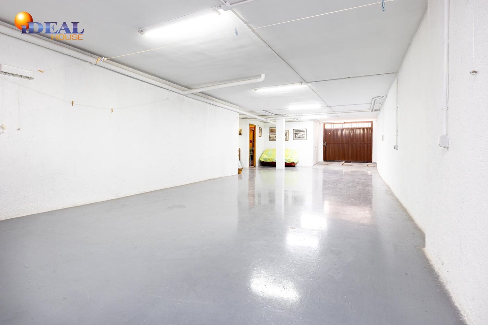 7 makuuhuone Huvila myytävänä paikassa Maracena mukana 
autotalli - 520 000 € (Ref: 9434360)