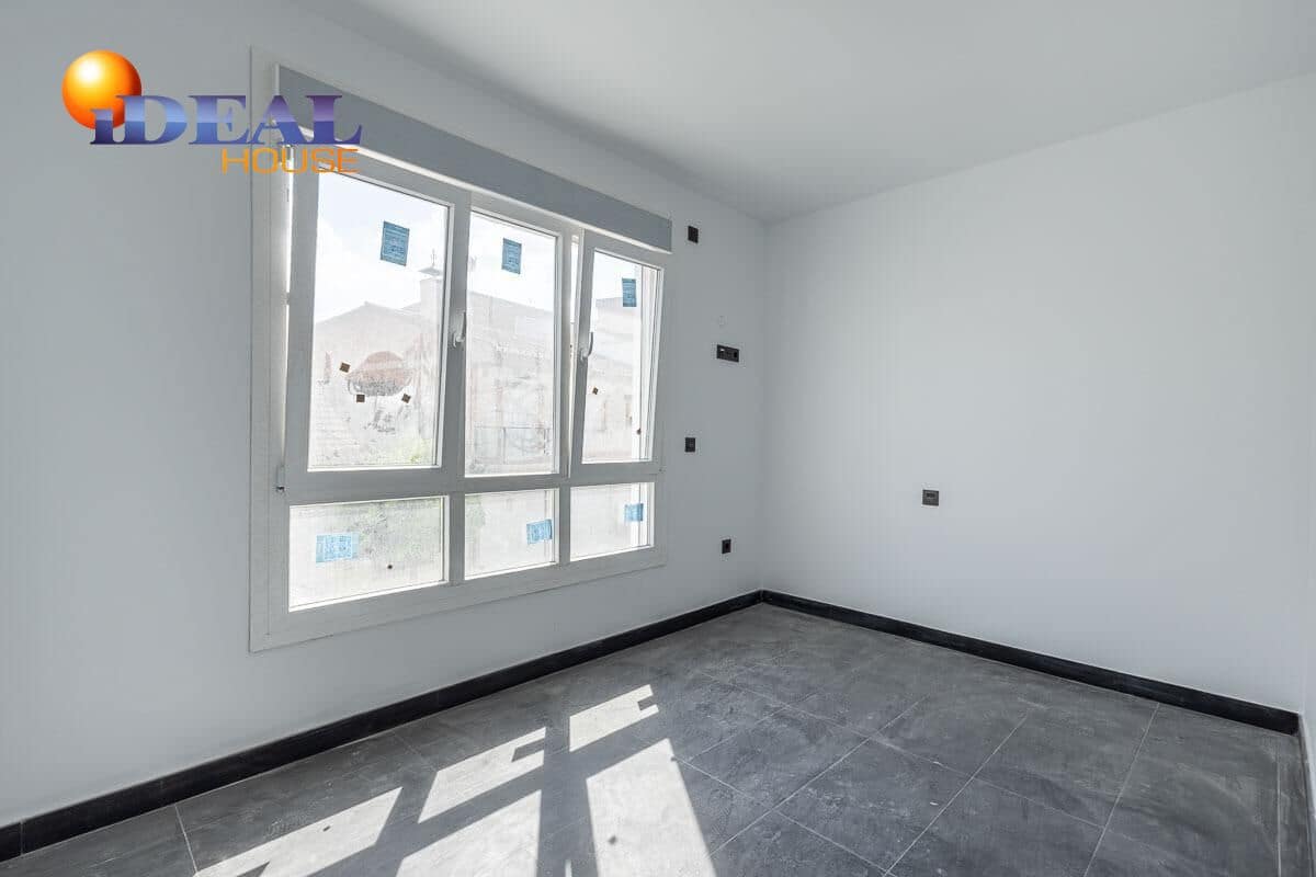 Gewerbe zu verkaufen in Churriana de la Vega - 398.000 € (Ref: 9434361)