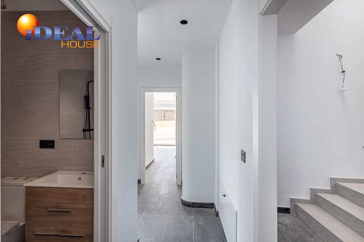 Gewerbe zu verkaufen in Churriana de la Vega - 398.000 € (Ref: 9434361)