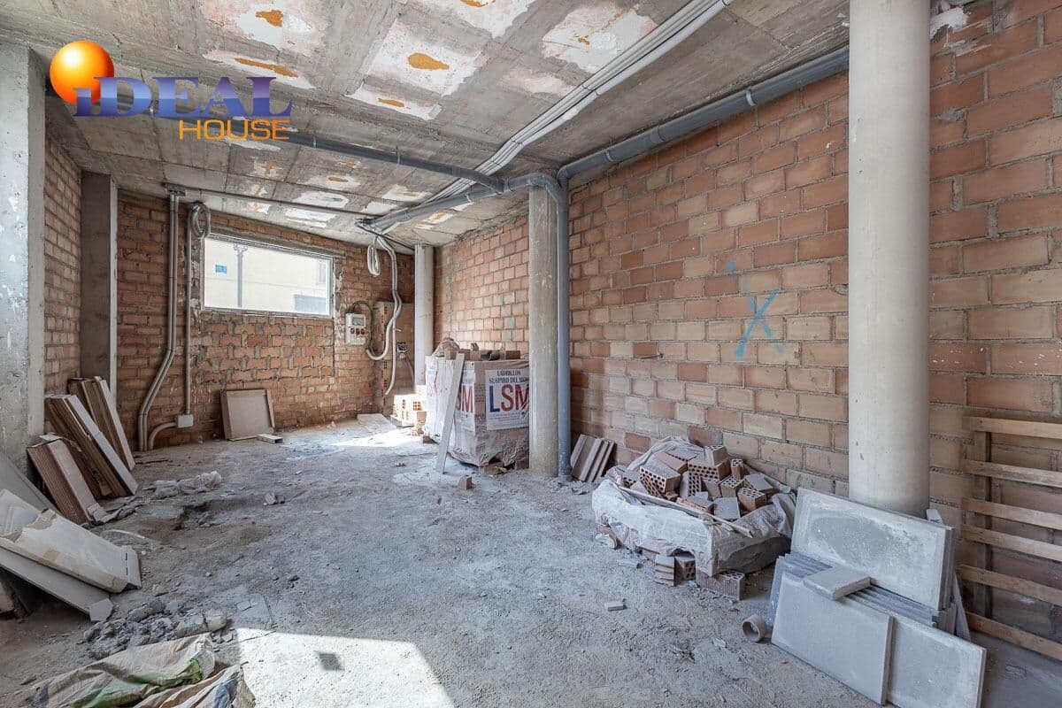 Gewerbe zu verkaufen in Churriana de la Vega - 398.000 € (Ref: 9434361)