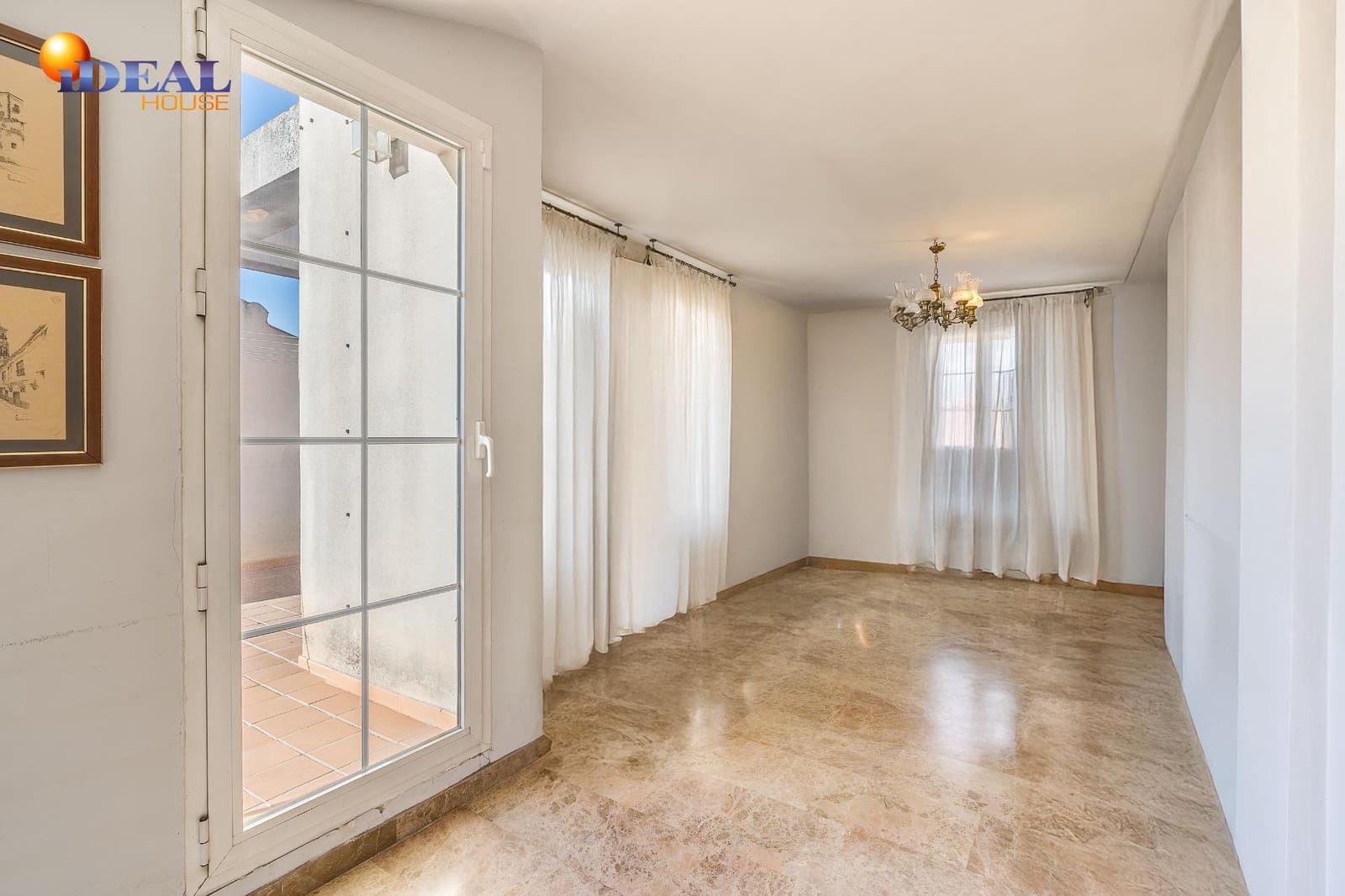 4 camera da letto Villetta a Schiera in vendita in Armilla con garage - 359.000 € (Rif: 9434362)