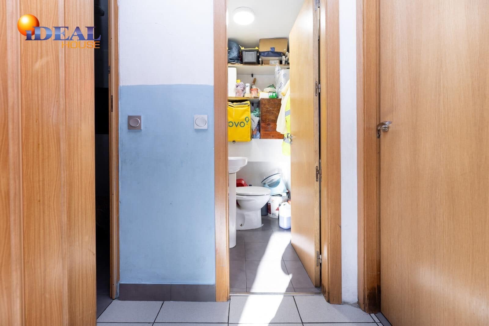 Commerciale in vendita in Granada citta - 75.900 € (Rif: 9434363)