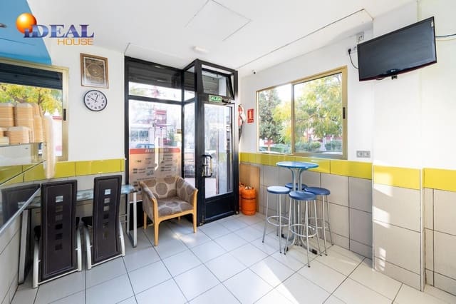 Commerciale in vendita in Granada città - 75.900 € (Rif: 9434363)