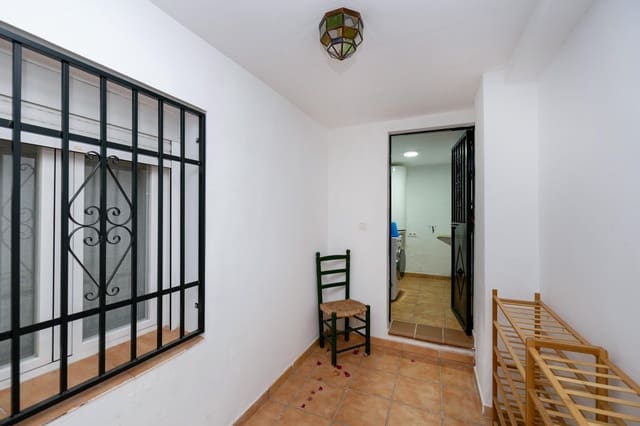 2 slaapkamer Rijtjeshuis te koop in Albaicin, Granada stad - € 480.000 (Ref: 9434364)
