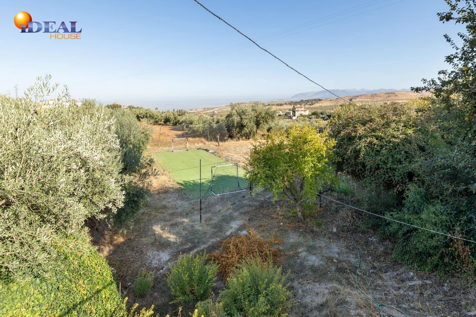 4 bedroom Villa for sale in Dilar with pool garage - € 349,900 (Ref: 9434368)