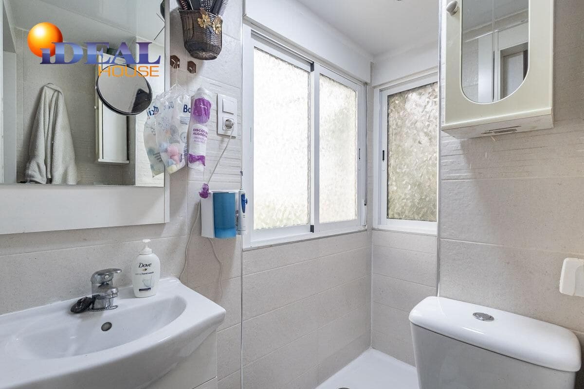 4 bedroom Flat for sale in Granada city - € 485,000 (Ref: 9434369)