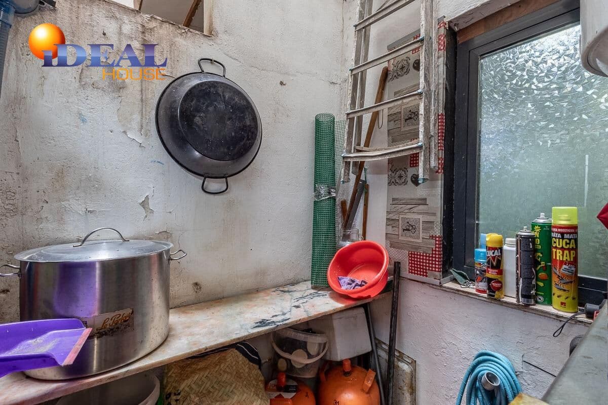 4 bedroom Flat for sale in Granada city - € 485,000 (Ref: 9434369)