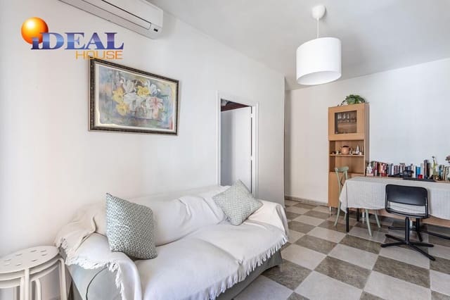 3 slaapkamer Flat te koop in Camino de Ronda - Rosaleda, Granada stad - € 250.000 (Ref: 9434371)