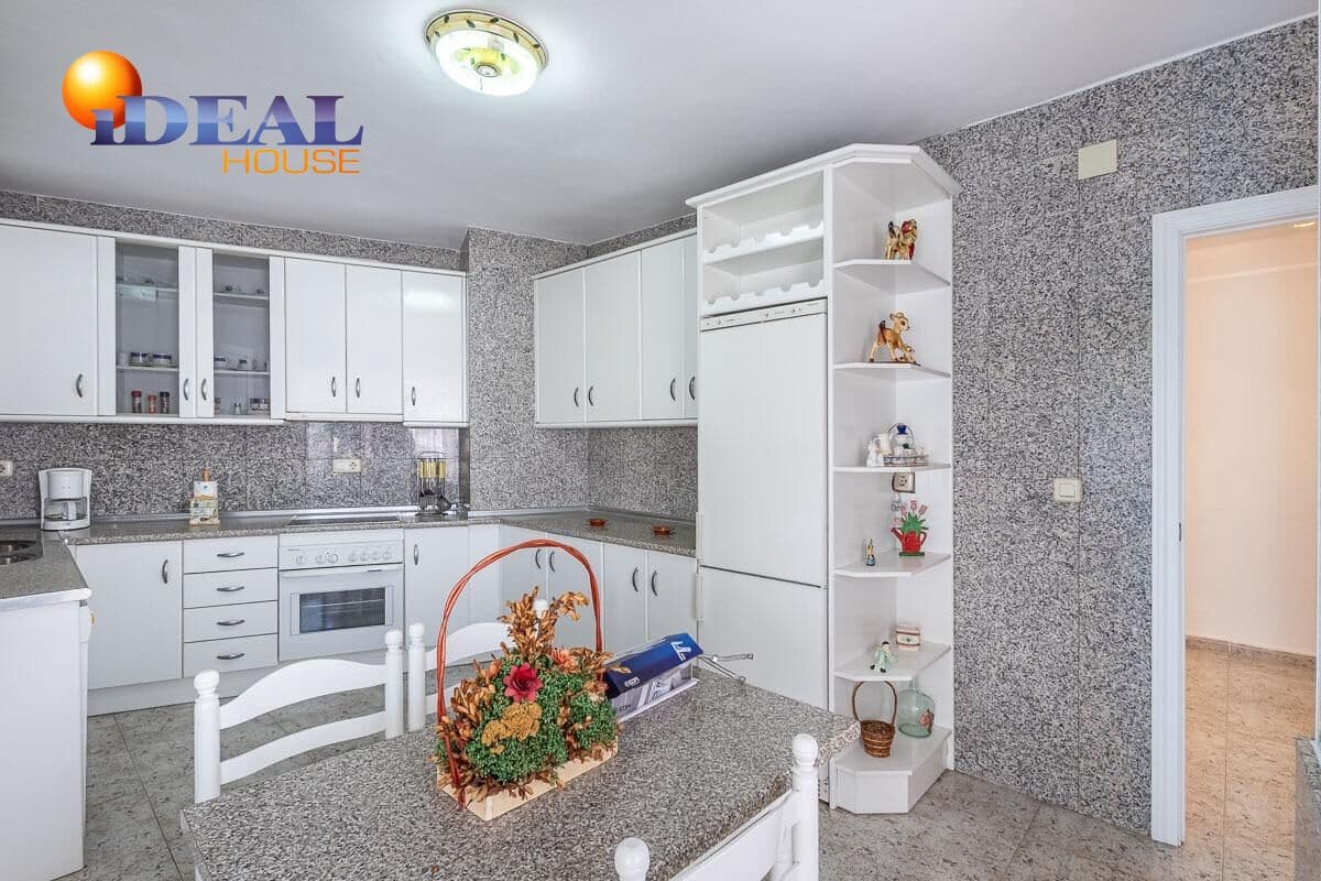 4 soveværelse Lejlighed til salg i Los Villares - € 105.000 (Ref: 9434374)