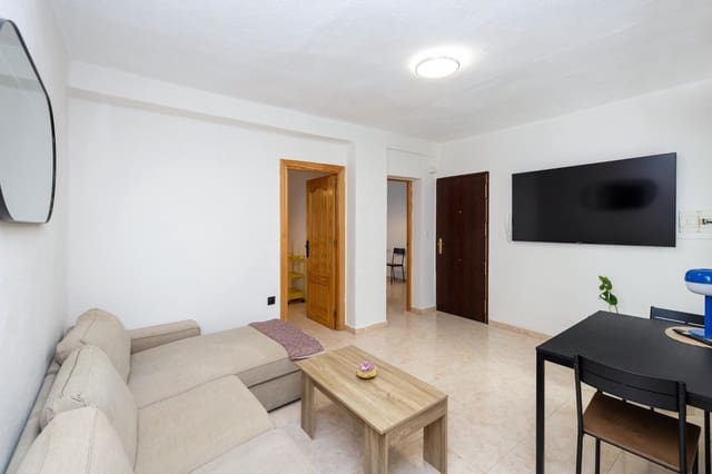 2 soveværelse Lejlighed til salg i Centro - Sagrario, Granada by - € 190.000 (Ref: 9434377)