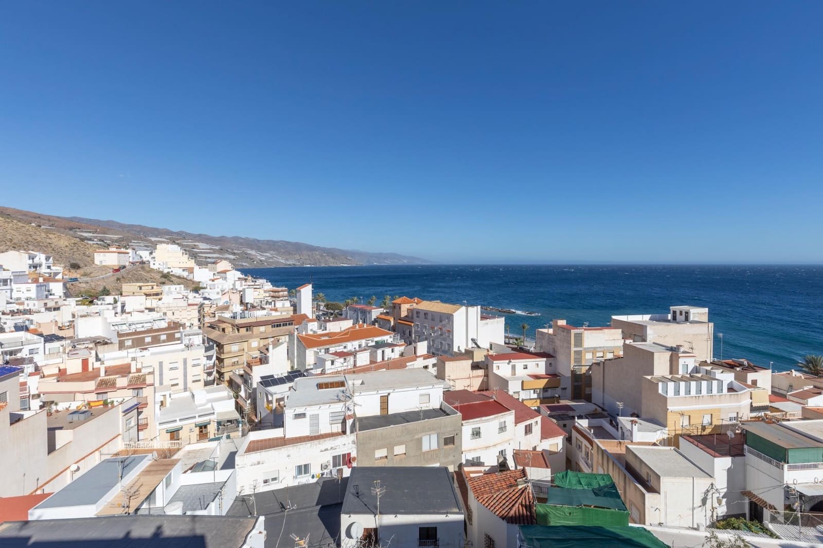 3 bedroom Townhouse for sale in Castell de Ferro - € 199,990 (Ref: 9434378)