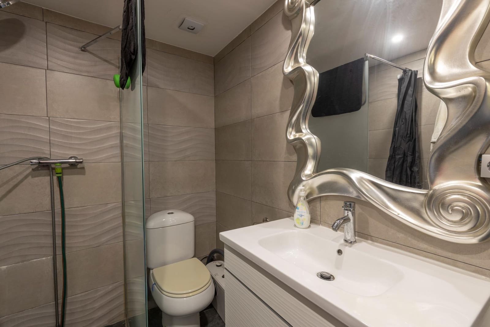 4 quarto Casa em Banda para venda em Las Gabias com piscina garagem - 290 000 € (Ref: 9434379)