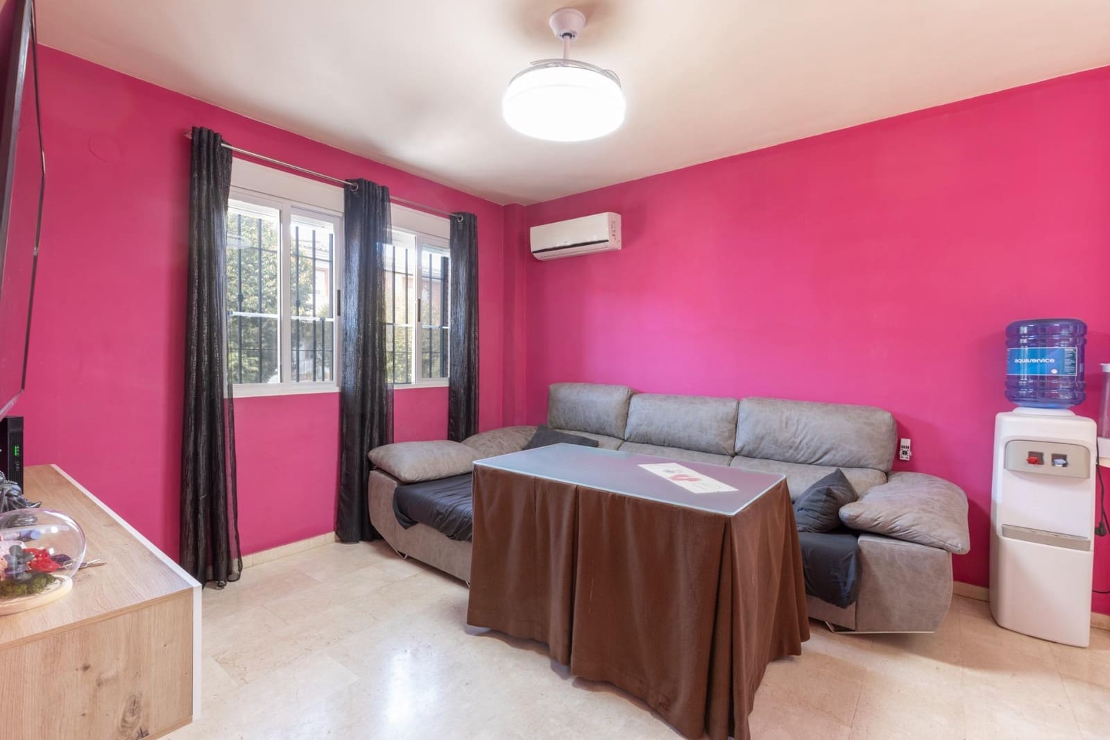 4 quarto Casa em Banda para venda em Las Gabias com piscina garagem - 290 000 € (Ref: 9434379)