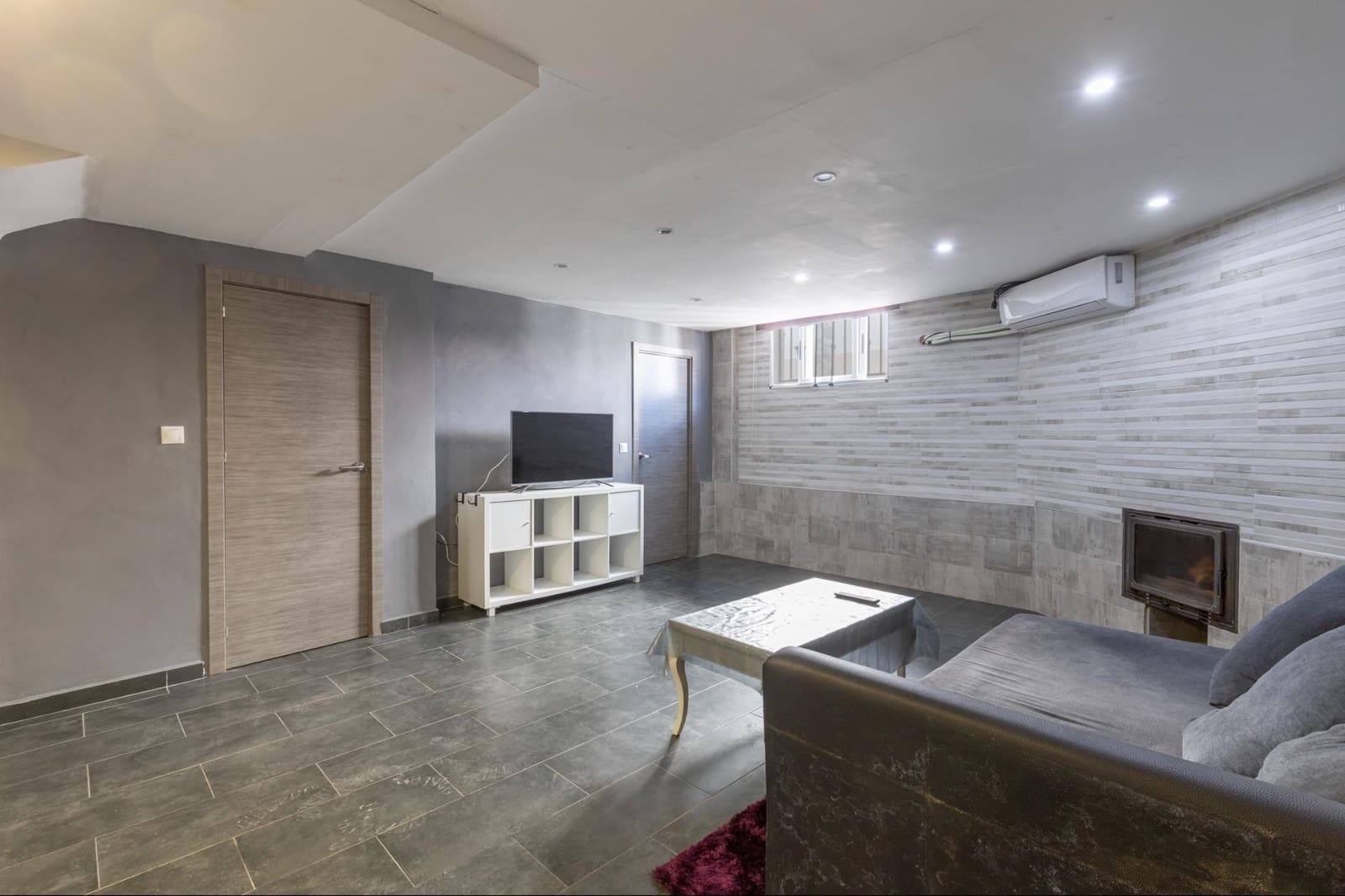 4 quarto Casa em Banda para venda em Las Gabias com piscina garagem - 290 000 € (Ref: 9434379)