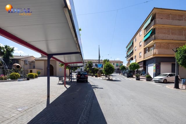 Comercial para venda em Peligros - 230 000 € (Ref: 9434380)