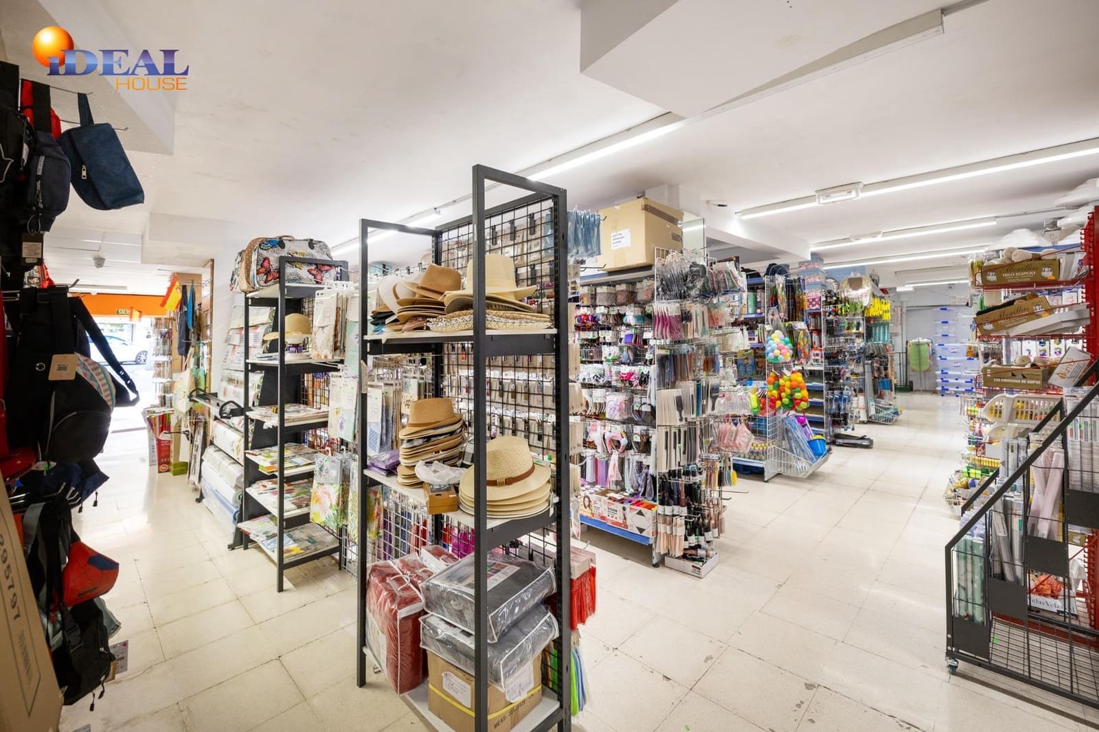 Comercial para venda em Peligros - 230 000 € (Ref: 9434380)