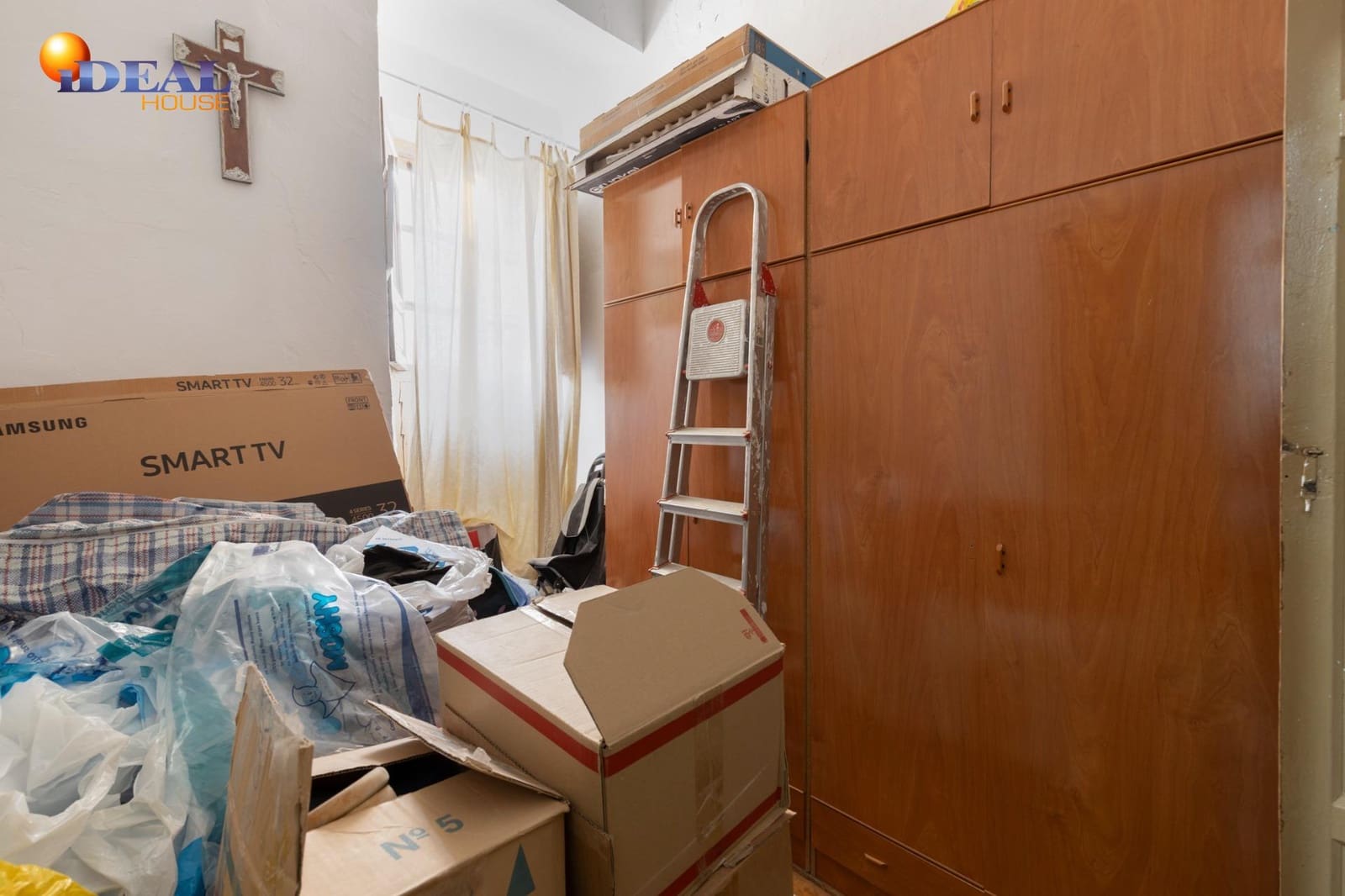 5 bedroom Townhouse for sale in Albunol - € 99,900 (Ref: 9434384)