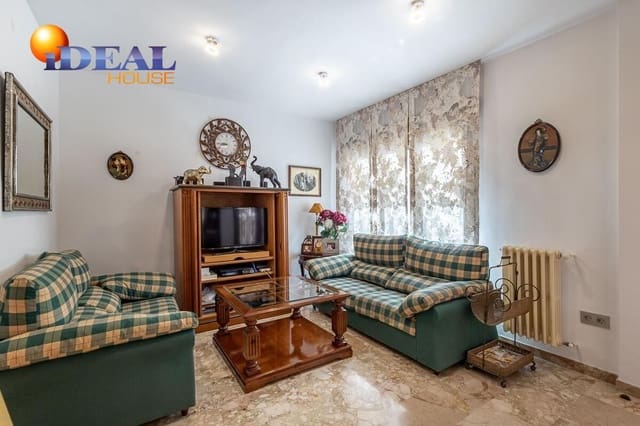 3 soveværelse Lejlighed til salg i Centro - Sagrario, Granada by med garage - € 395.000 (Ref: 9434388)