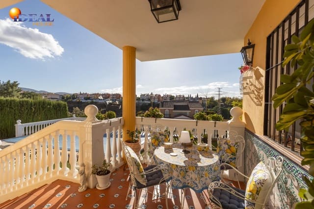 5 chambre Villa/Maison à vendre à Gójar avec piscine garage - 560 000 € (Ref: 9434389)