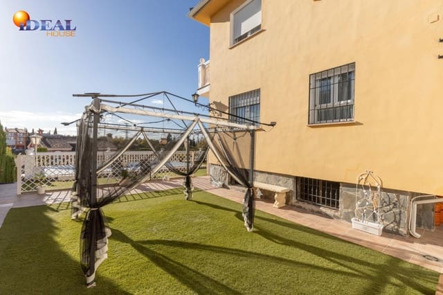 5 chambre Villa/Maison à vendre à Gójar avec piscine garage - 560 000 € (Ref: 9434389)