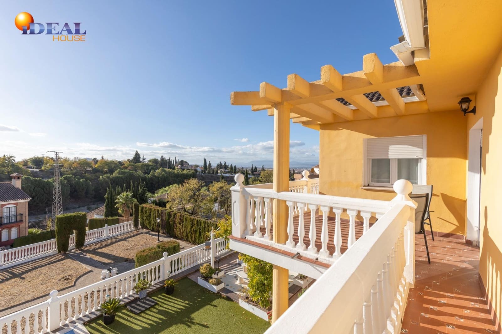 5 chambre Villa/Maison à vendre à Gojar avec piscine garage - 560 000 € (Ref: 9434389)