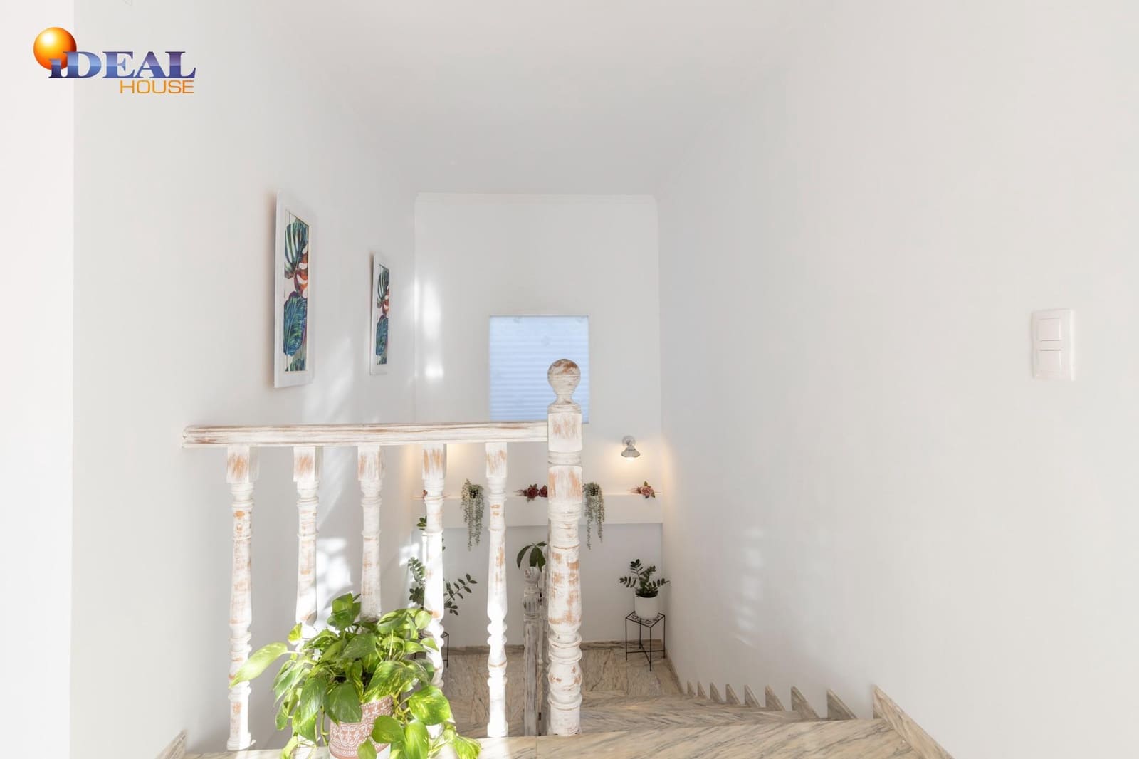 5 chambre Villa/Maison à vendre à Gojar avec piscine garage - 560 000 € (Ref: 9434389)