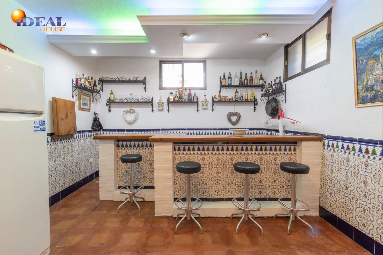 5 chambre Villa/Maison à vendre à Gojar avec piscine garage - 560 000 € (Ref: 9434389)