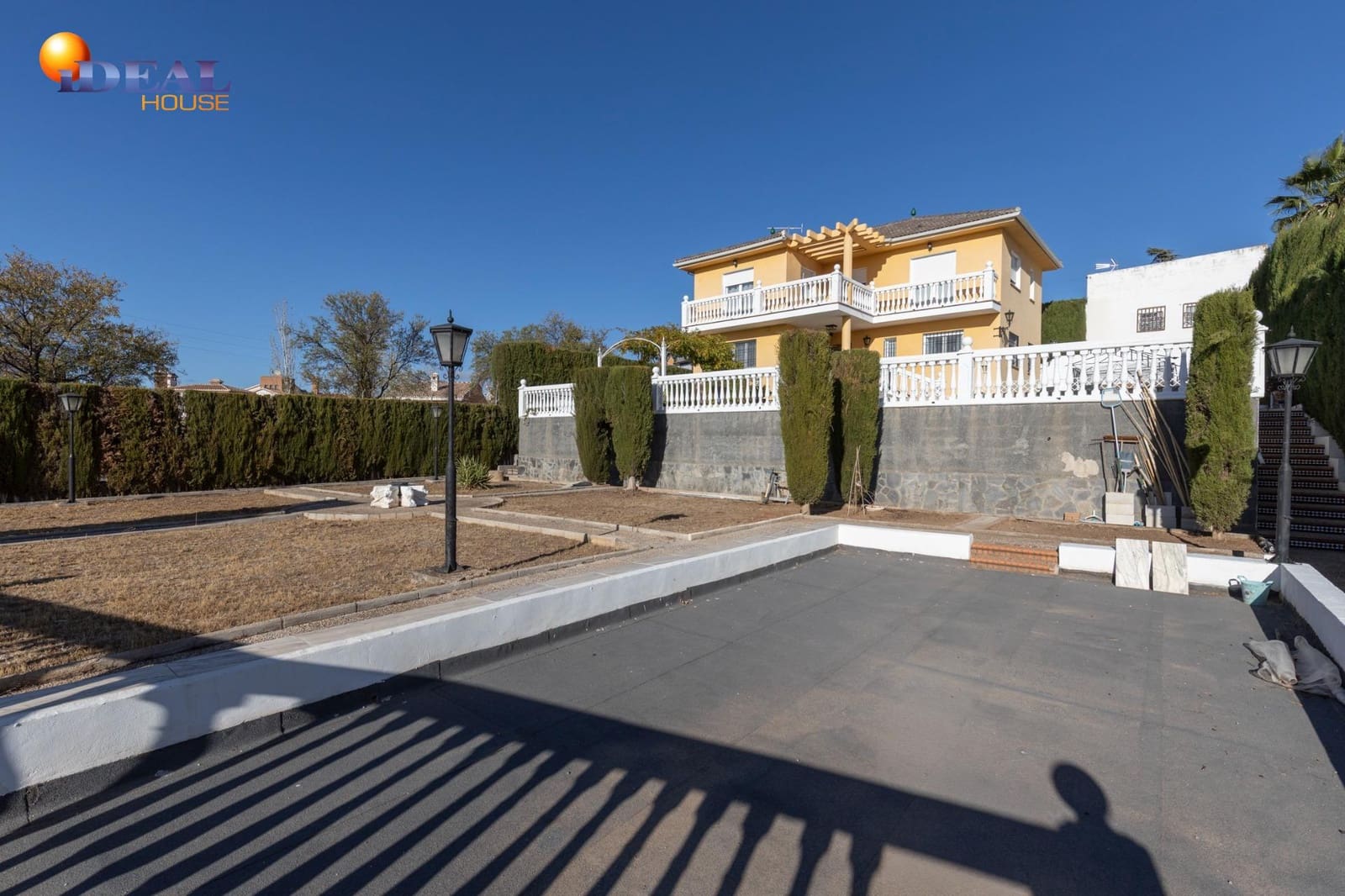 5 chambre Villa/Maison à vendre à Gojar avec piscine garage - 560 000 € (Ref: 9434389)