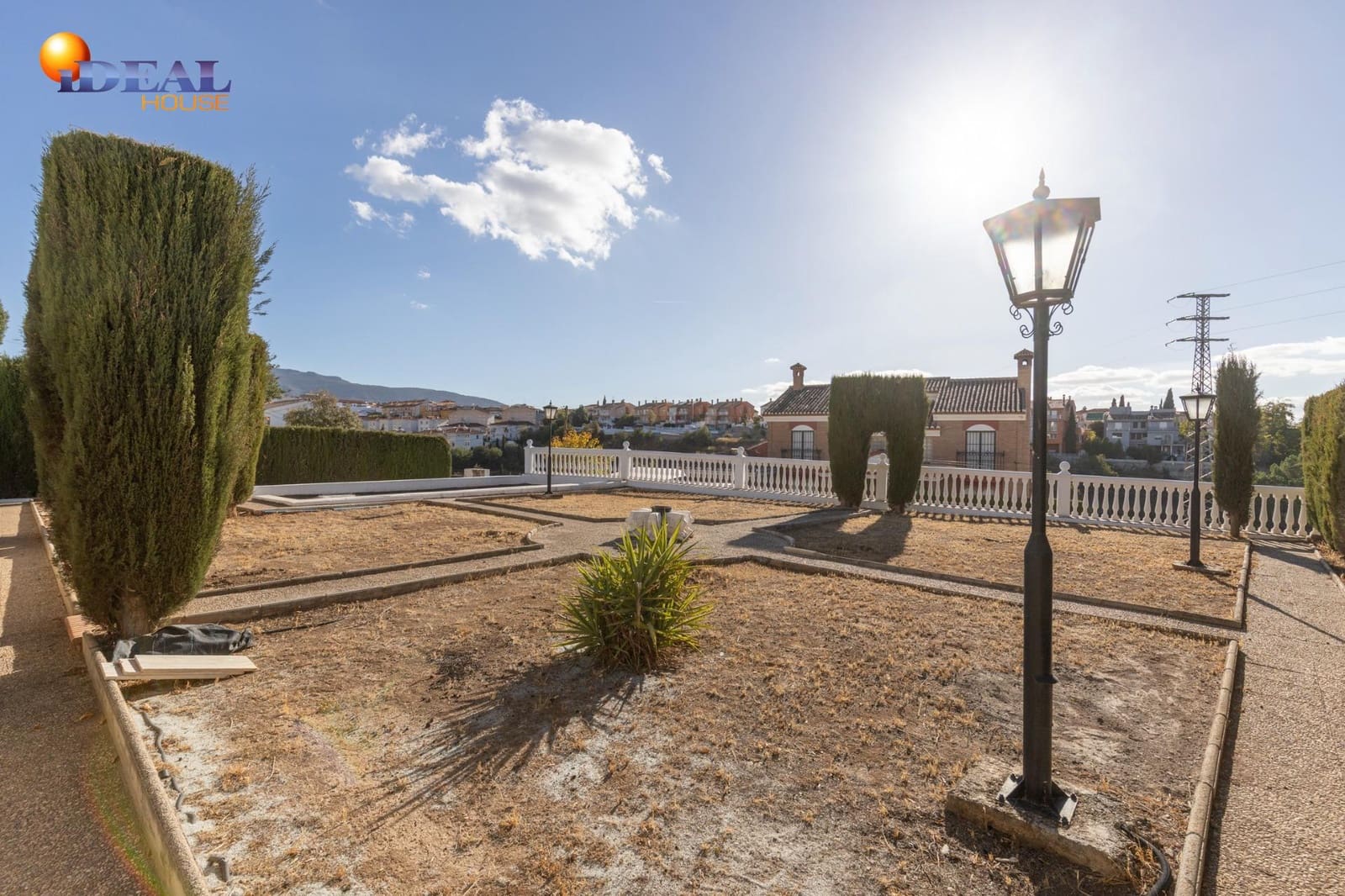 5 chambre Villa/Maison à vendre à Gojar avec piscine garage - 560 000 € (Ref: 9434389)