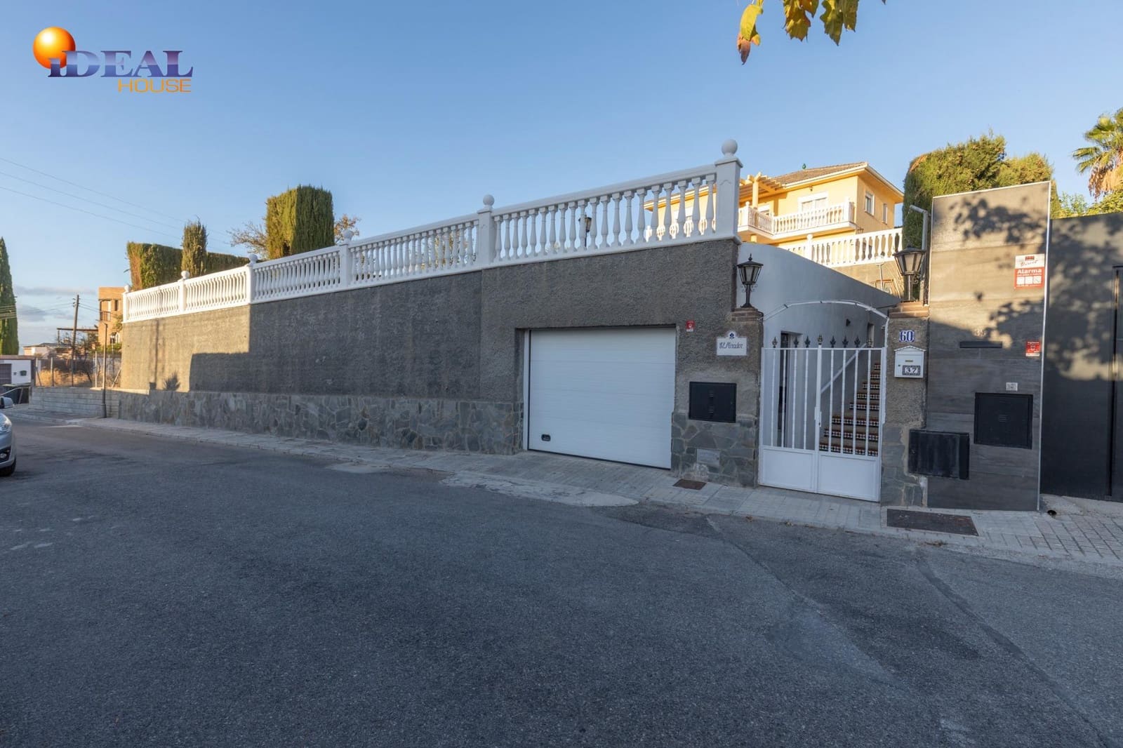 5 chambre Villa/Maison à vendre à Gojar avec piscine garage - 560 000 € (Ref: 9434389)