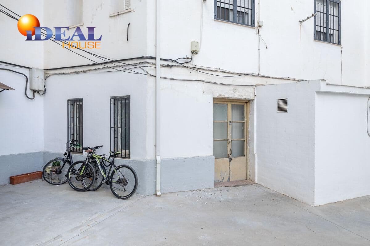 1 bedroom Apartment for sale in Granada city - € 98,000 (Ref: 9434391)