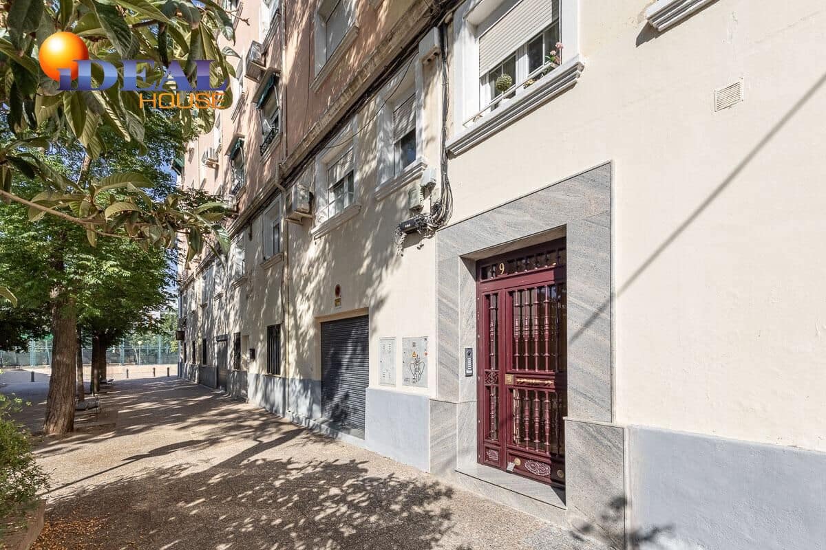 1 bedroom Apartment for sale in Granada city - € 98,000 (Ref: 9434391)