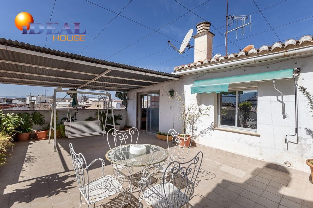 11 bedroom Apartment for sale in Granada city - € 1,069,000 (Ref: 9434392)