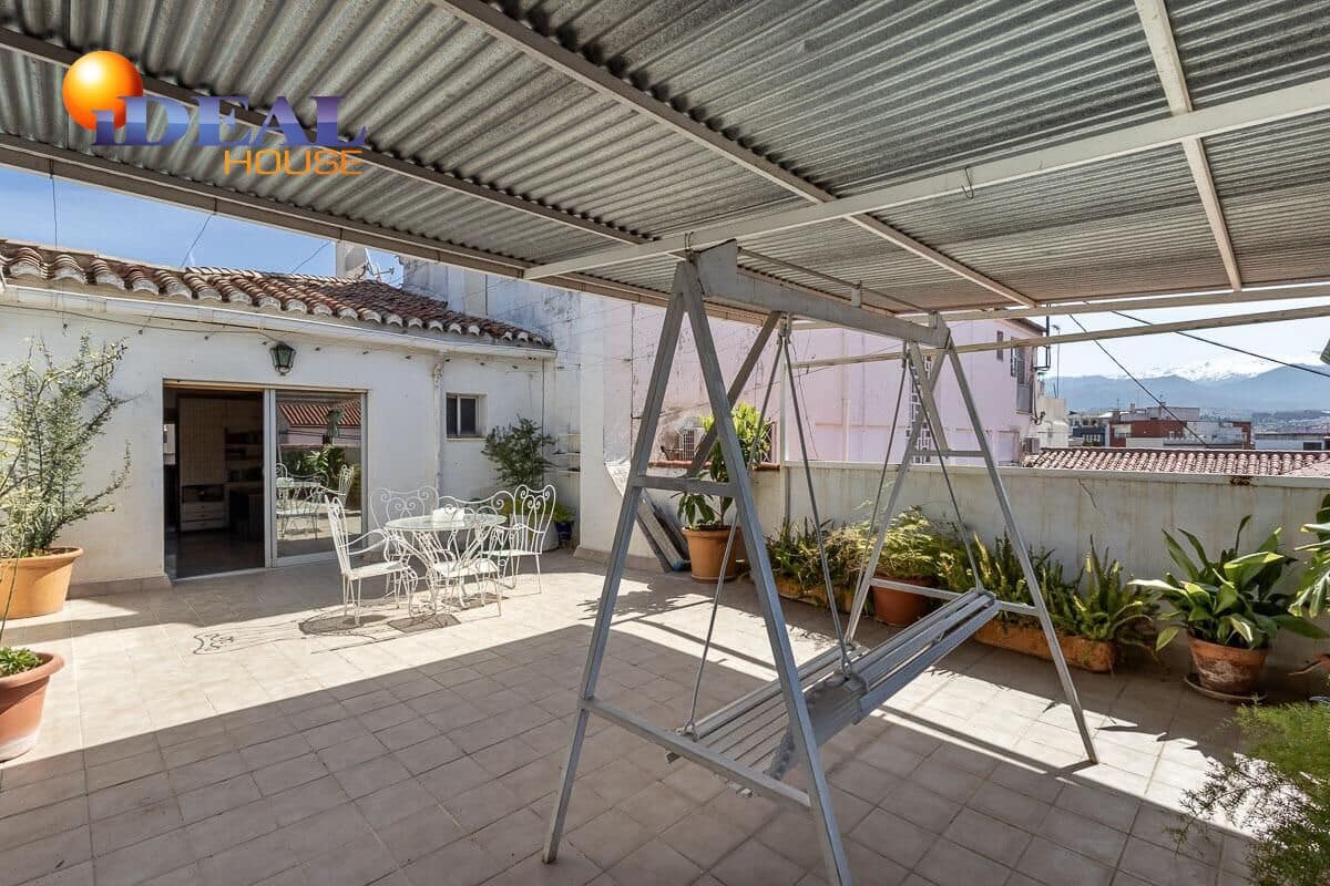 11 bedroom Apartment for sale in Granada city - € 1,069,000 (Ref: 9434392)