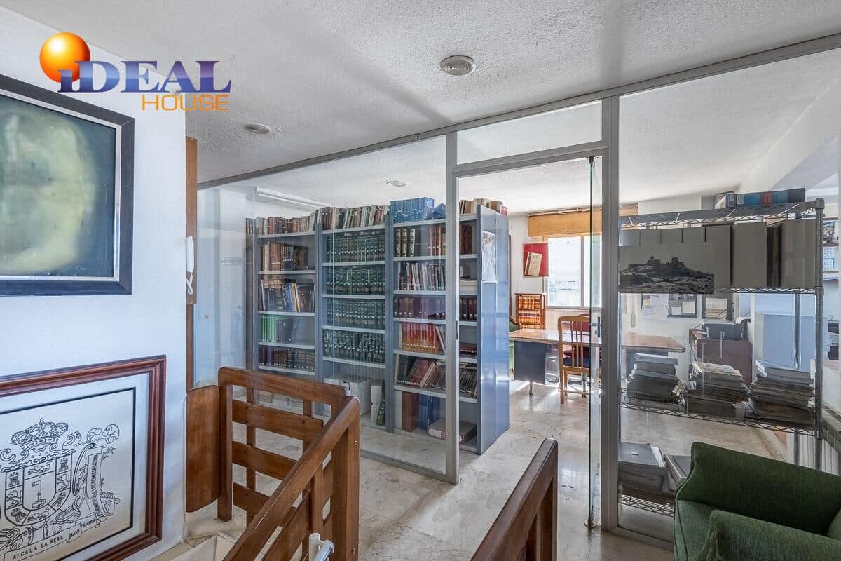 11 bedroom Apartment for sale in Granada city - € 1,069,000 (Ref: 9434392)