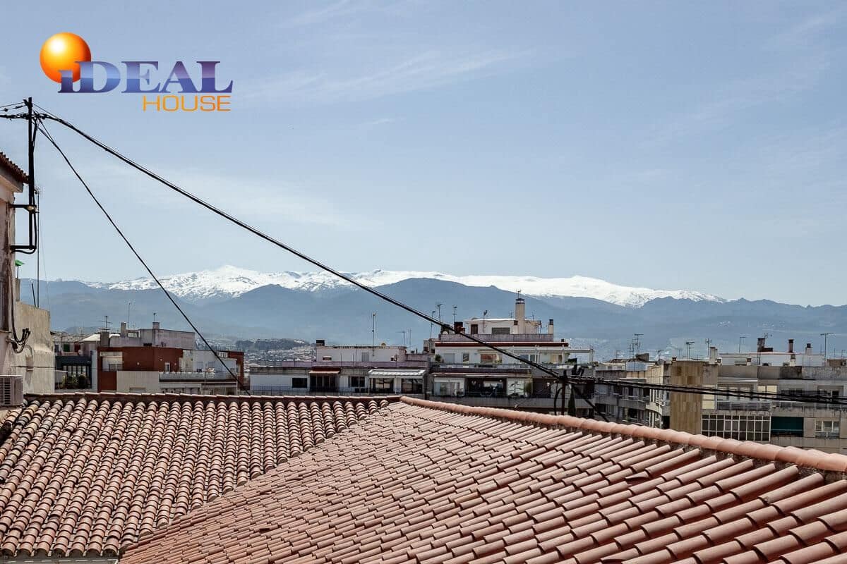 11 bedroom Apartment for sale in Granada city - € 1,069,000 (Ref: 9434392)