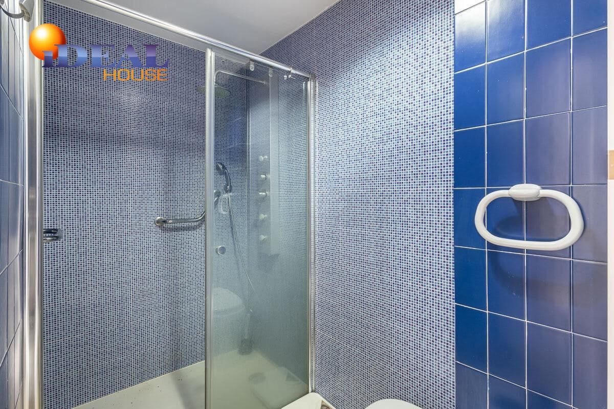 11 bedroom Apartment for sale in Granada city - € 1,069,000 (Ref: 9434392)