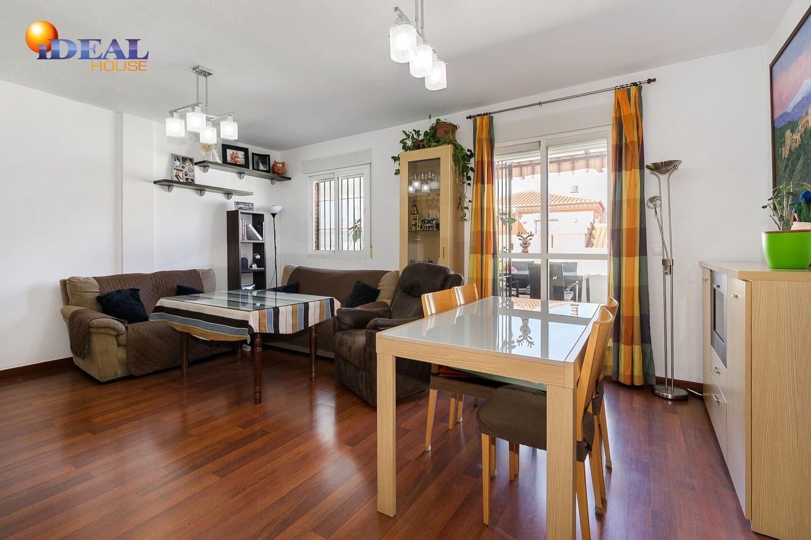 4 sypialnia Penthouse na sprzedaż w Armilla z garażem - 349 900 € (Ref: 9434393)