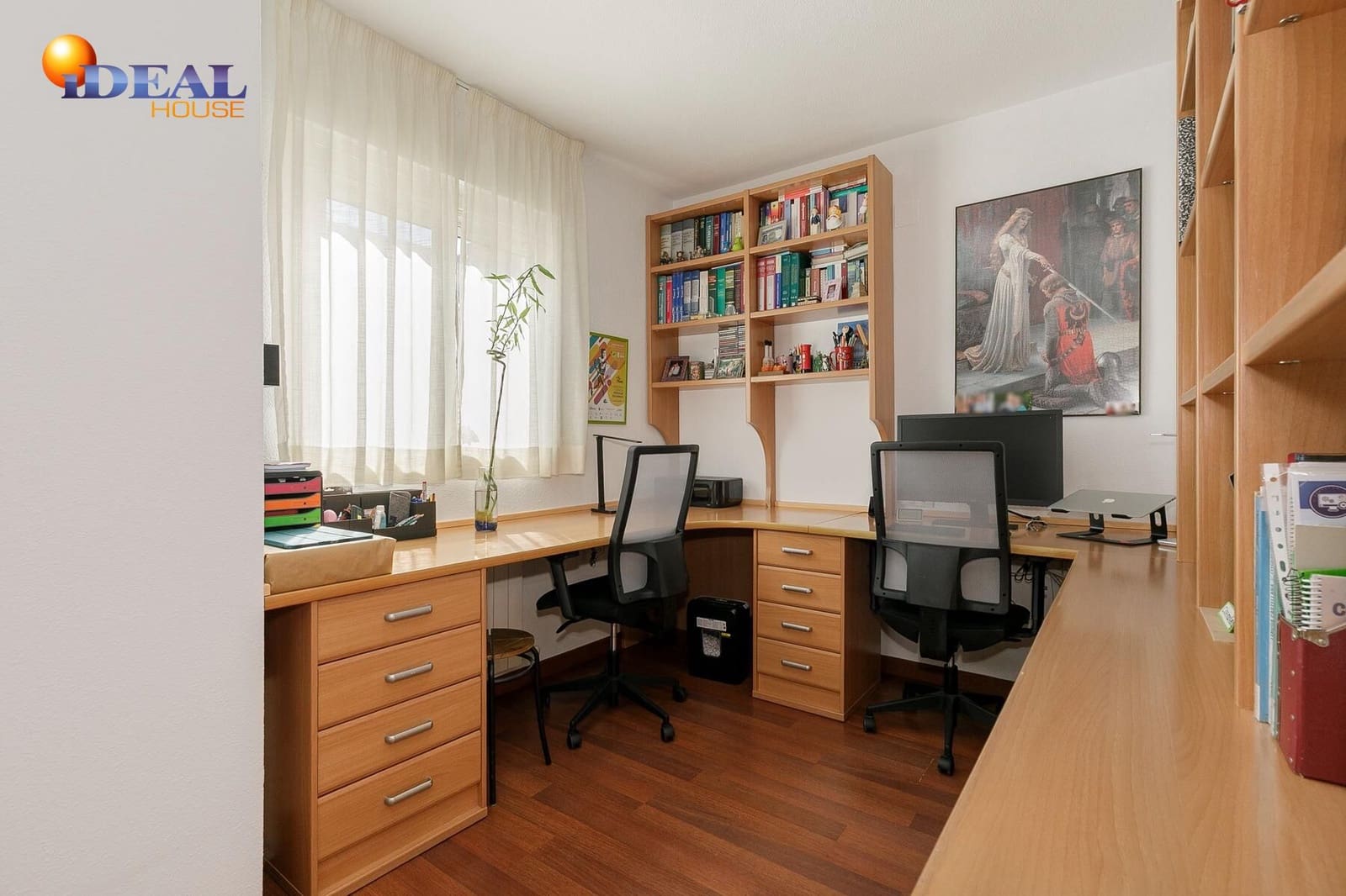 4 sypialnia Penthouse na sprzedaż w Armilla z garażem - 349 900 € (Ref: 9434393)